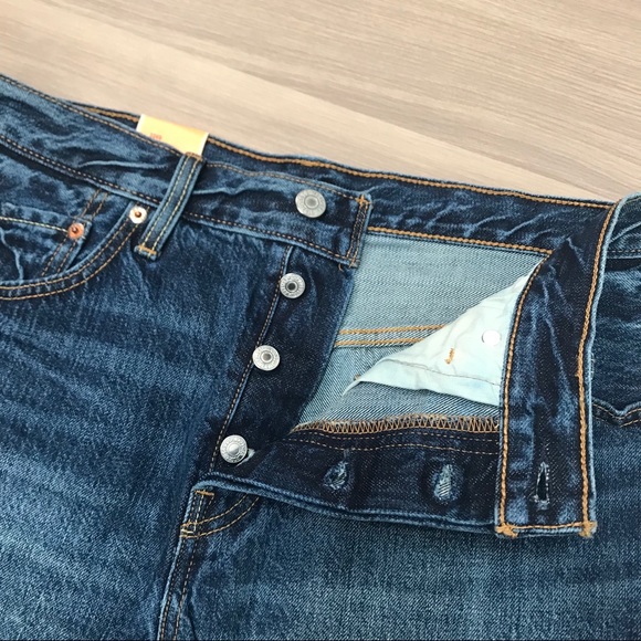 Levi’s 501 High Rise Cutoff Denim Shorts tags are no longer on. - Picture 4 of 8